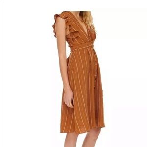 Astr the Label midi cute dress